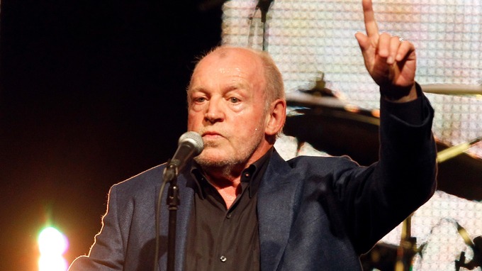 ����������� ��� �����, ������� ������ ���������� �������, ������� Grammy � Brit Award, ���� �� ���� ������ � �������� 70 ���.